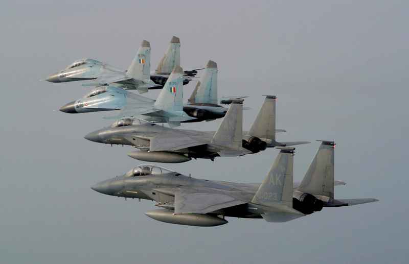 Illustration for article titled How To Win In A Dogfight: Stories From A Pilot Who Flew F-16s And MiGs